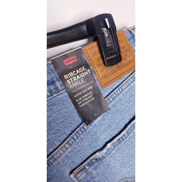 Levi's Premium Ribcage Straight Split Ankle Denim Jeans 32 x 29 Medium Wash NEW - Picture 8 of 11